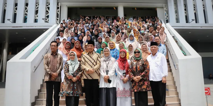 Mu’ti Ungkap Dua Makna Penting Kunjungan Presiden ke Masjid Walidah Dahlan UNISA 