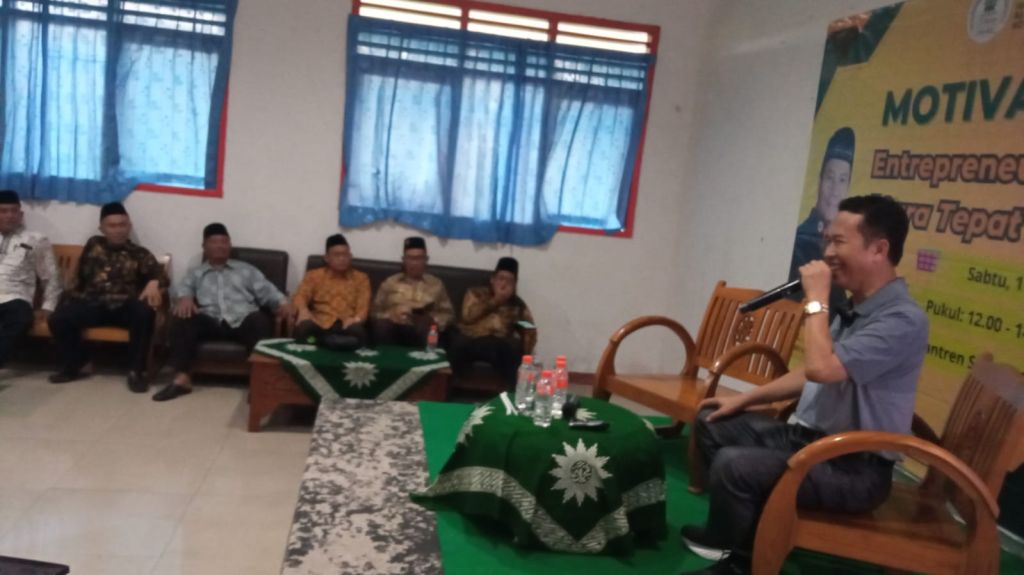 Dr. Syamsul Ma'arif Beri Motivasi Santri SPEAM Cara Tepat Menjadi Kaya