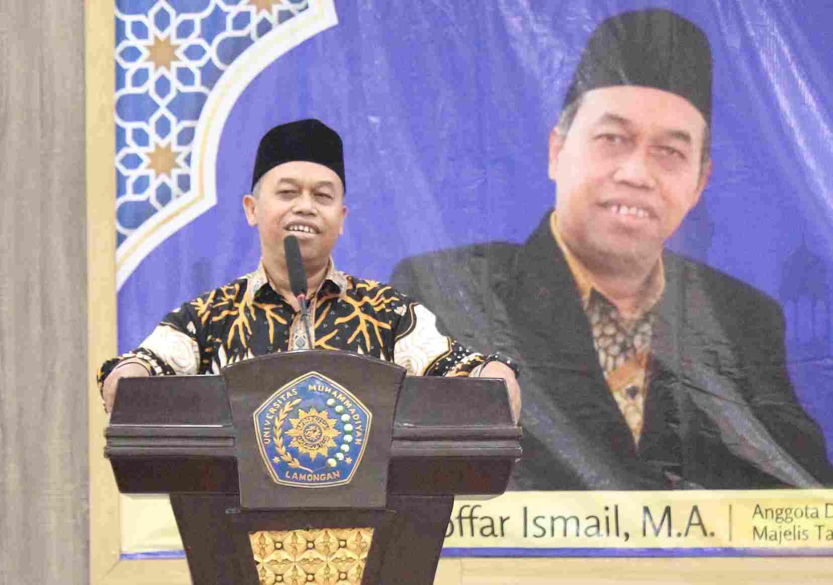 Halal bihalal di Universitas Muhamamdiyah Lamongan_11zon