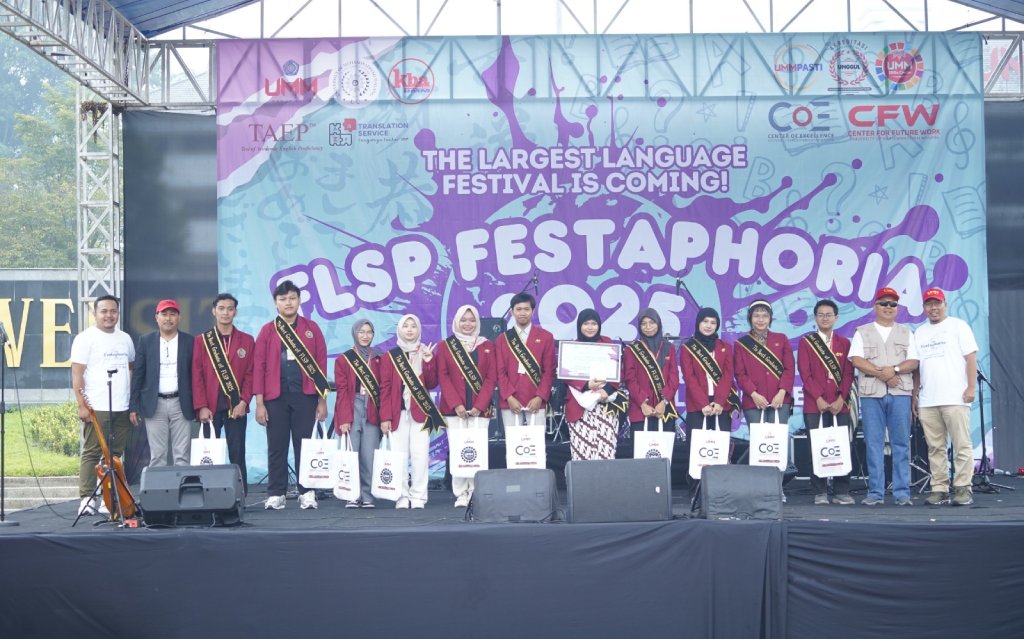 UMM Wisuda Ratusan Mahasiswa Program FLSP, Cetak Lulusan Siap Bersaing Global