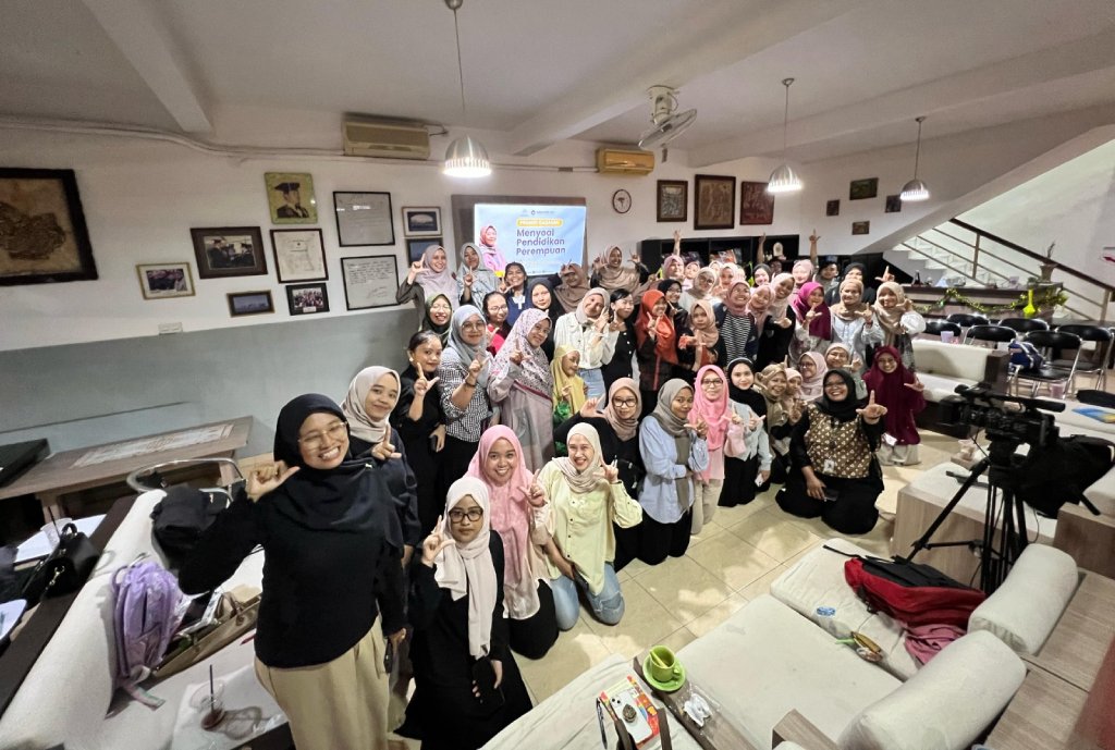 RBC UMM Gelar Diskusi Pendidikan Perempuan dengan Kalis Mardiasih