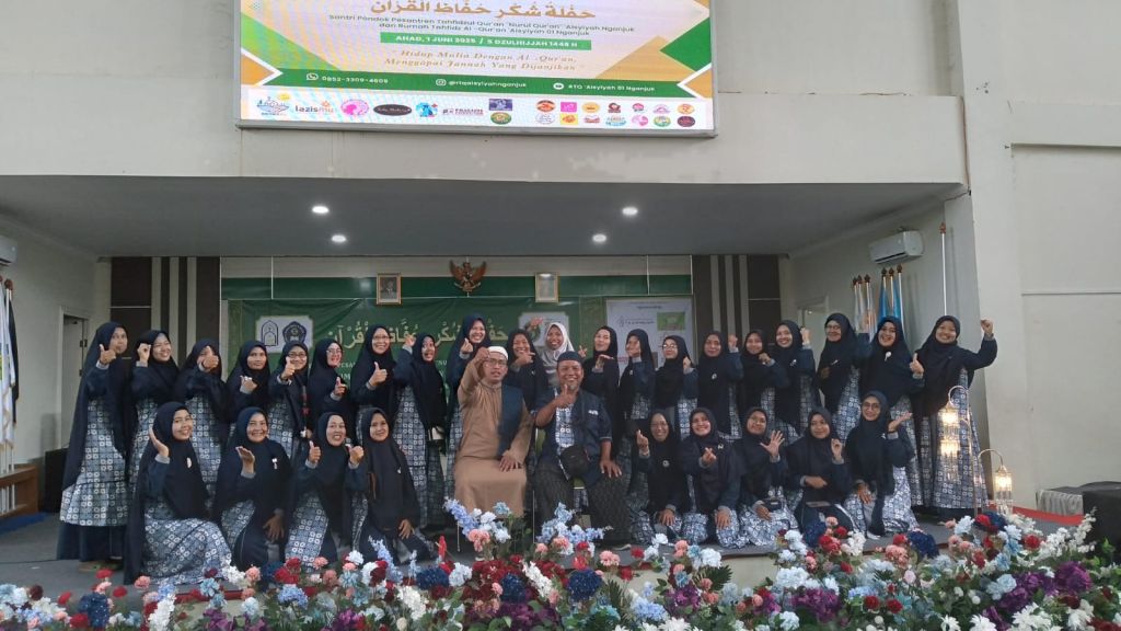 116 Santri Diwisuda, RTQ Aisyiyah Nganjuk Cetak Penghafal Al-Qur’an Sejak Usia Dini