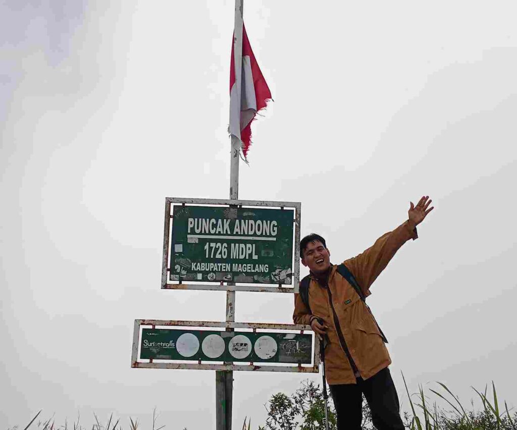 Menapaki Andong di Hari Selesa: Ketika Gunung Mengajarkan Arti Kehadiran