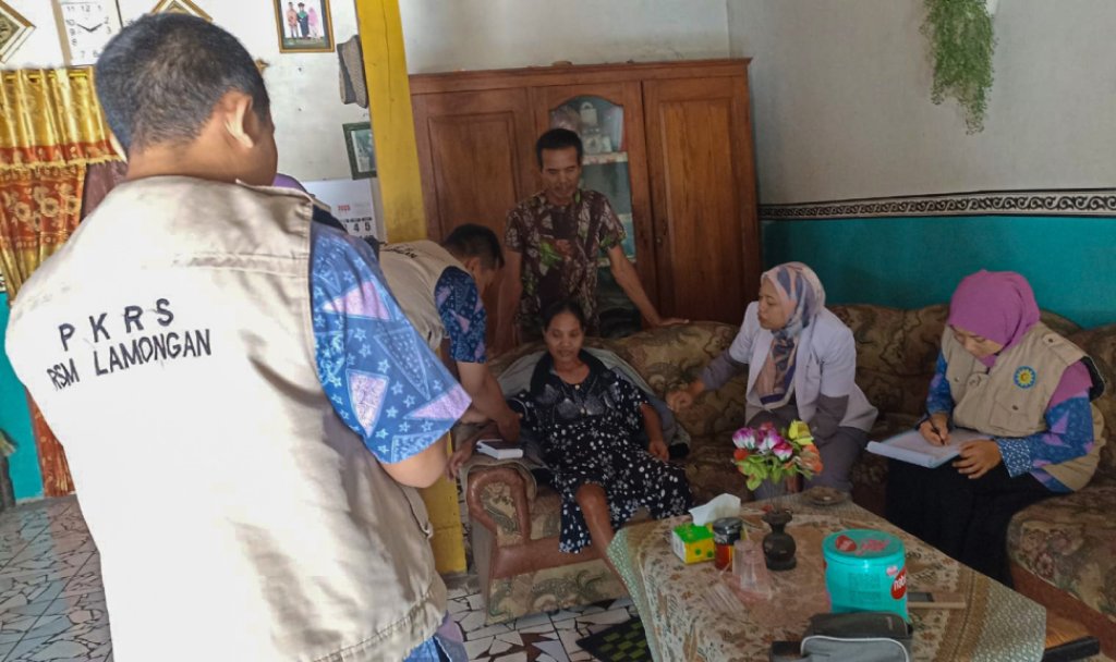 RS Muhammadiyah Lamongan Lakukan Home Visit, Jamin Layanan Pasca Rawat Inap