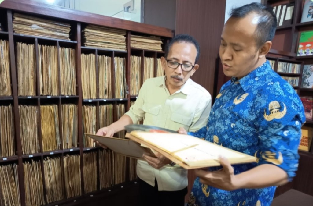 The Tiger Shark, Melodi di Balik Pekikan Merdeka Bung Tomo