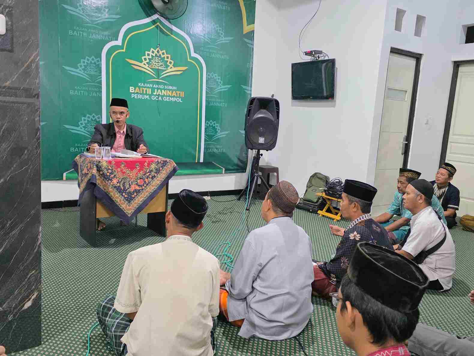 Tiga Hal yang Dibenci Yahudi-Nasrani, Ustaz Abdul Basith Kupas Tuntas di Kajian Subuh GCA Gempol