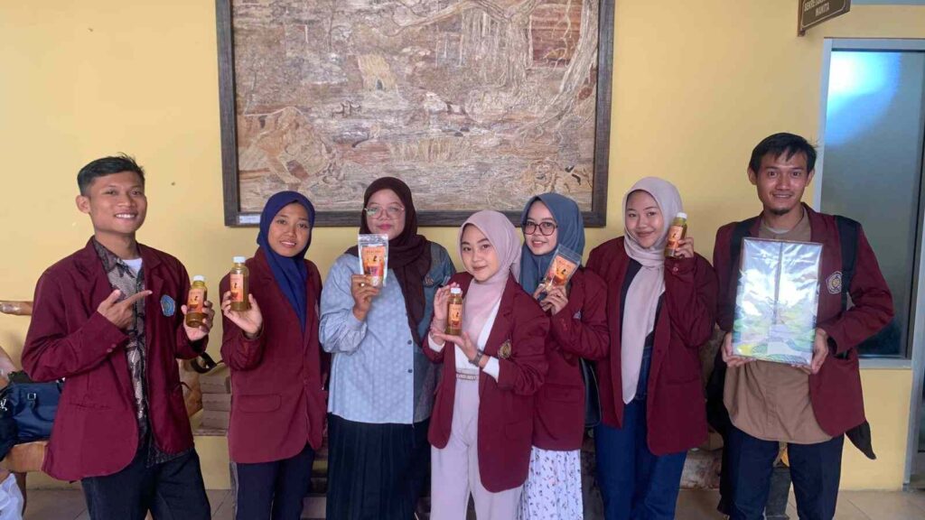 STAIM Blora Tembus Nominasi Riset & Inovasi 2025, Andalkan Minuman Kunyit dan Daur Ulang Kayu