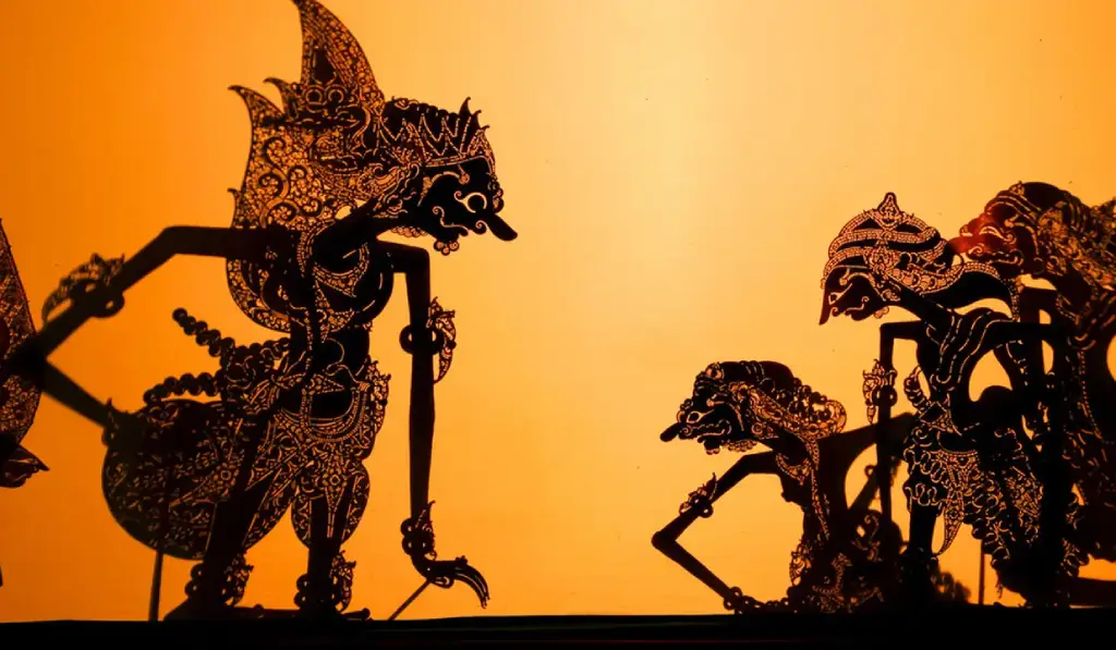 Islam dan Budaya Lokal: Merangkul, Menyaring, dan Mengarahkan