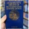 Menyingkap Tirai Skeptisisme: Bagaimana Ulama Membela Keotentikan Hadis dari Serangan Orientalis