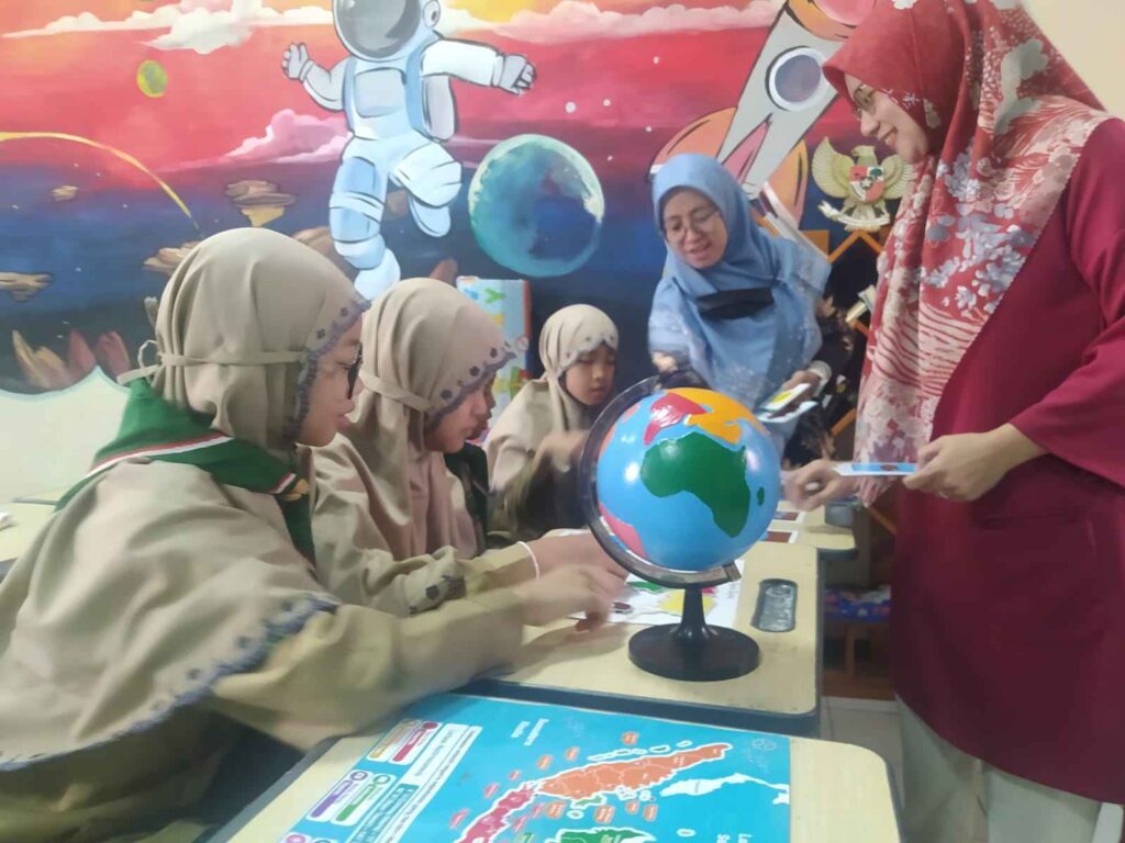 SD Musix Ubah Paradigma Belajar, Orang Tua Jadi Guru di Kelas