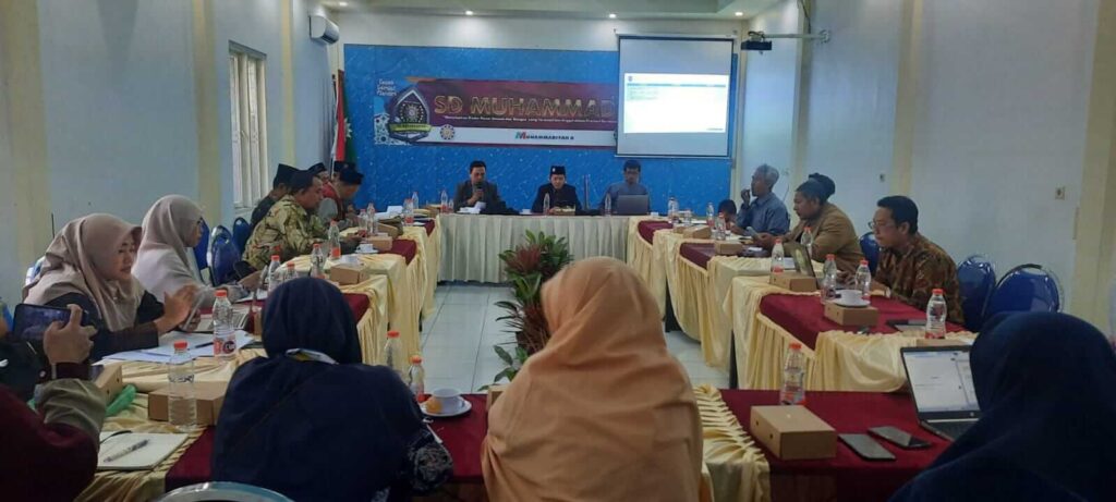 Tingkatkan Standar Unggul Sekolah Muhammadiyah, K3S Surabaya Jalankan Program Pertukaran Guru dan Siswa