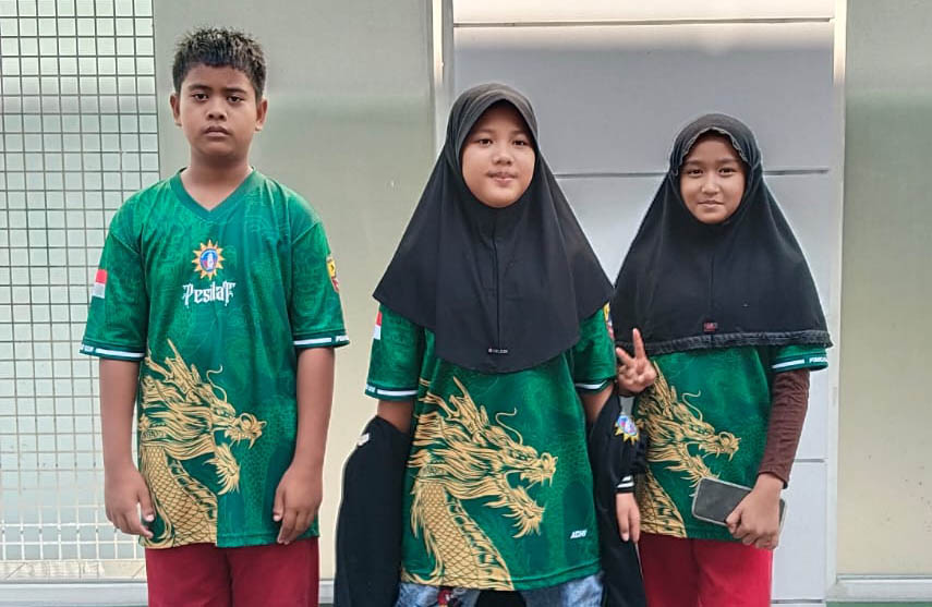 Naik Tingkat, Naik Semangat! Siswa SD Muhammadiyah 14 Surabaya Ramaikan UKT Tapak Suci