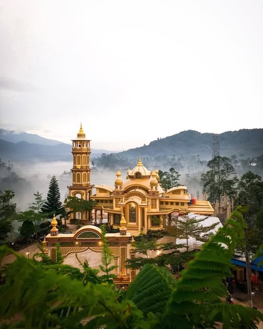 Bersandar dan Taat Hanya pada Allah