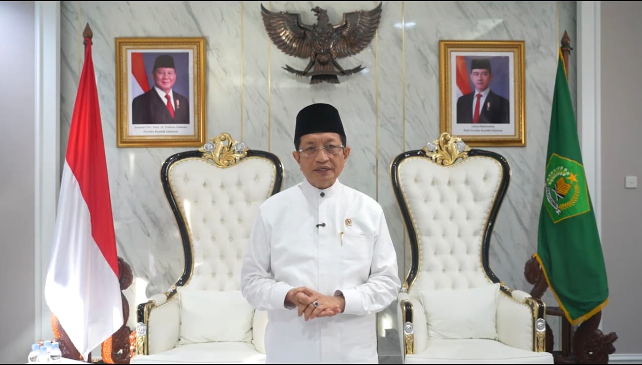 Menag Minta Maaf dan Tegaskan Komitmen Pemerintah Sejahterakan Guru