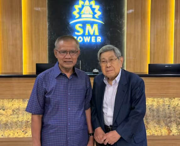 Kisah Setelah 40 Tahun, Prof. Haedar Nashir Kembali Bertemu Prof. Mitsuo Nakamura