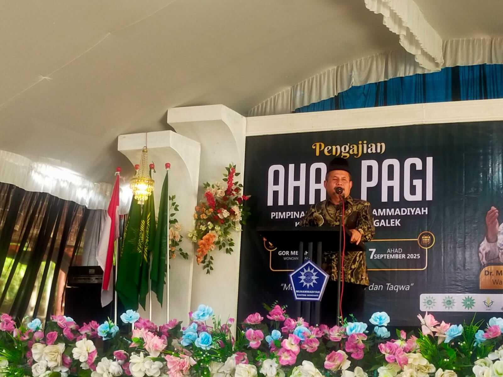 Pengajian Ahad Pagi PDM Trenggalek, Wakil Ketua PWM Jatim Sampaikan 4 Hal Penting yang Harus Dijaga