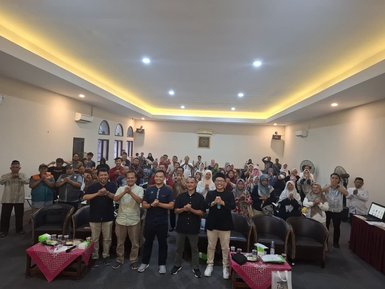 Kajian Bisnis SUMU Cirebon: Saatnya UMKM Tingkatan Literasi Keuangan Syariah