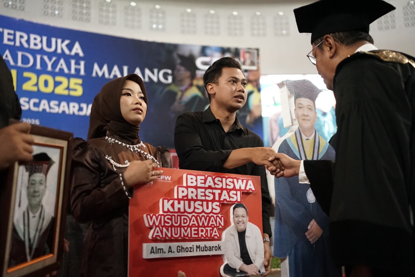 UMM Kembalikan Biaya Studi pada Ghozi dan Jadi Wisudawan Anumerta