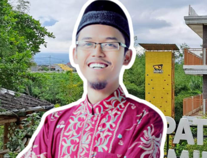 Guru yang Tetap Santri
