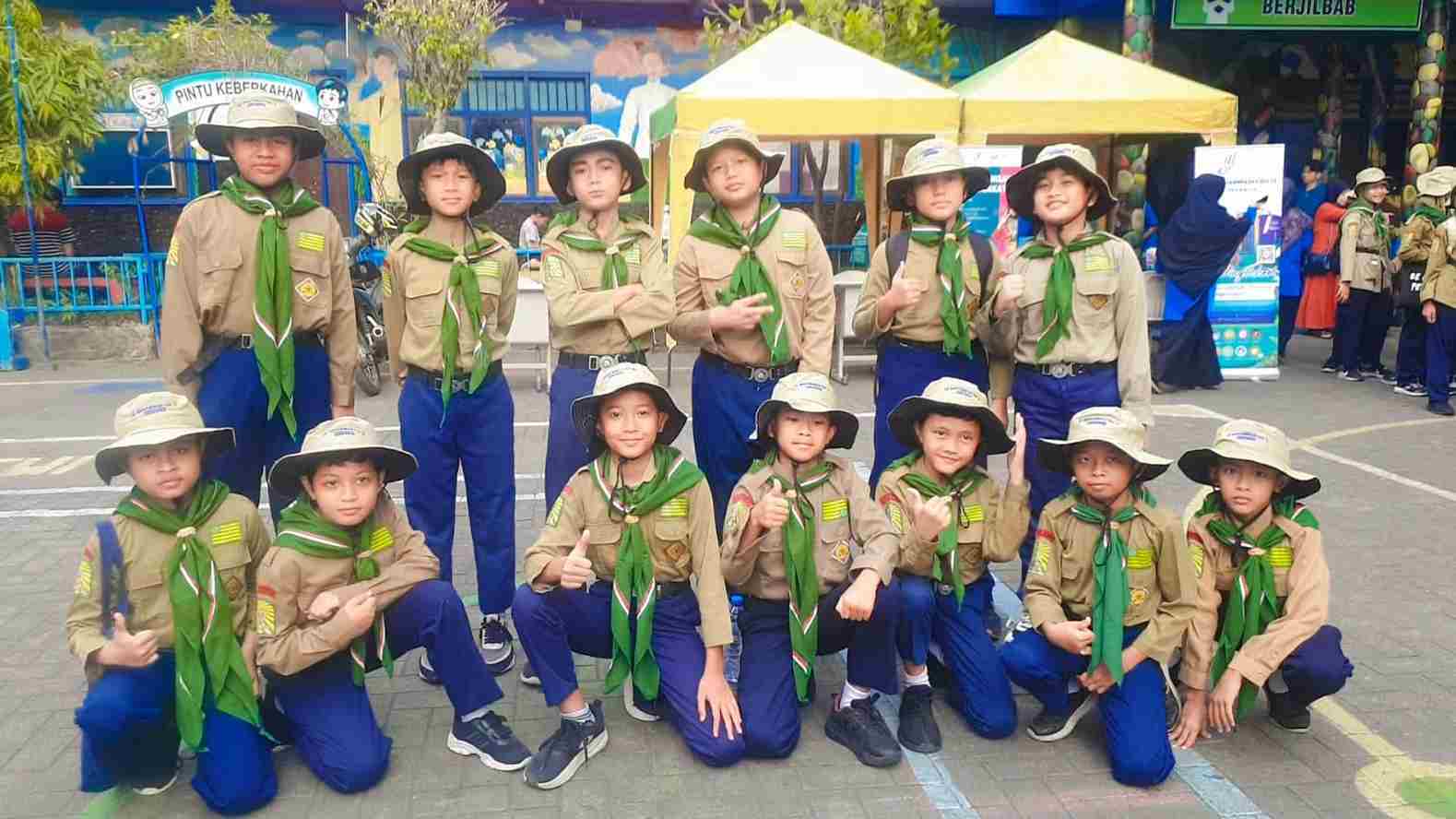 Qobilah Hizbul Wathan SDM Limas Semarakkan Gerak Jalan se-Kota Surabaya