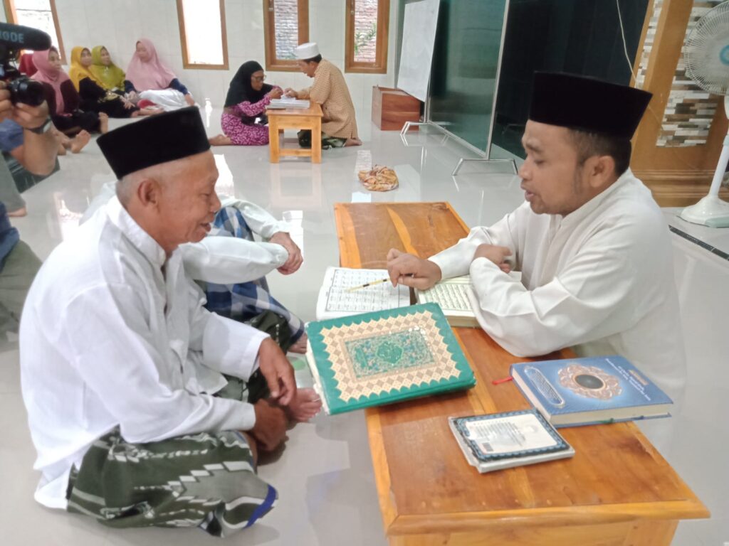 Pentingnya Berdakwah pada Kaum Lansia