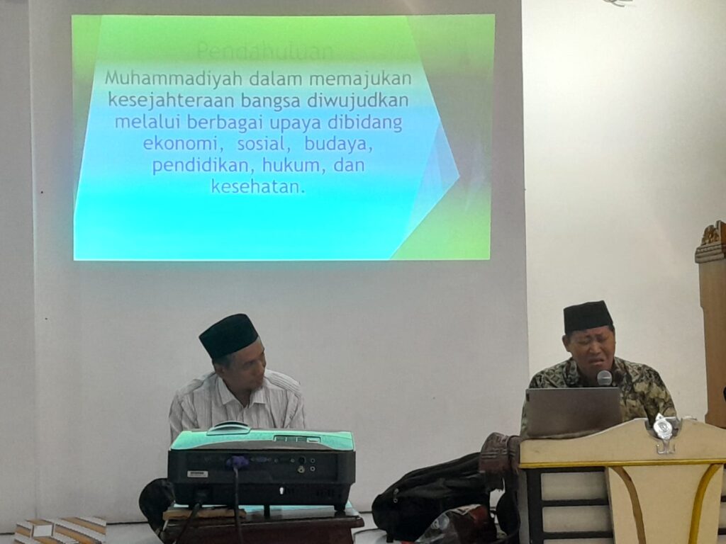 Pengajian Ahad Pagi PCM Tegalsari, Abah Shol Sampaikan Pentingnya Amalan yang Istiqamah