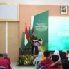 1.133 Mahasiswa UM Surabaya Jalani KKN di 11 Lokasi, Dorong Inovasi Teknologi untuk Desa