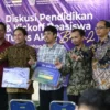 Muhammadiyah Gelontorkan Dana Beasiswa Tugas Akhir Bagi Mahasiswa