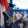 Unismuh Kukuhkan 1805 Wisudawan, Lebih dari Setengahnya Cum Laude