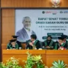 UMY Kukuhkan Dua Profesor Bidang Hukum Islam dan Sosiologi