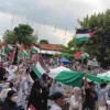 Refleksi Kritis atas Nurani: Semangat Aksi Bela Palestina, Tapi Masih Membeli Produk Terafiliasi Zionis Israel