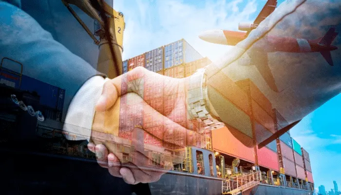 Ajakan Beriman, Godaan Dunia dan Tuduhan Sihir