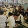 Ketua PWM Jatim Hadiri Akad Nikah Rizky Ridho, Momen Penuh Haru di Masjid Al Akbar
