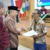 Hadiah Milad ke-35, Tiga Tenaga Kependidikan Umsida Berangkat Umroh