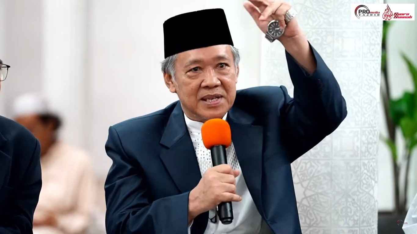 Antara Islam dalam Realitas Sosial dan Islam dalam Cita Ideal