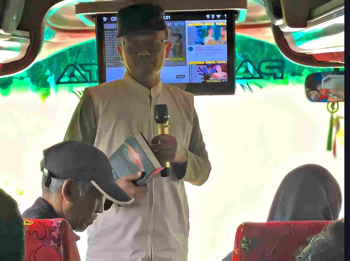 PonpesMU Manafiul Ulum Gelar Capacity Building, Bedah Buku di Bus hingga Outbound Edukatif