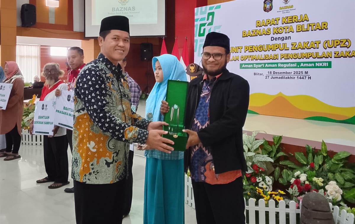 Muhammad Nur Alam Fajar Syam dan Terangkatnya Derajat karena Ilmu