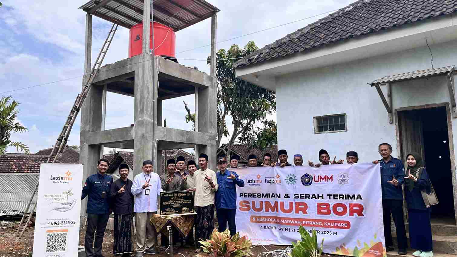 LAZISMU–UMM Salurkan Sedekah Sumur Bor untuk Layani Sanitasi Umat