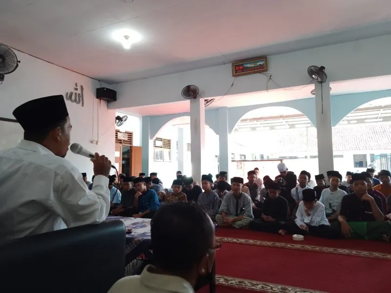 Ilmu Penuntun Hidup: Cahaya Keselamatan Sejati