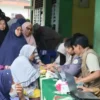 UMSURA Layani Kesehatan Penyintas Pascabanjir di Langkat Sumatera Utara