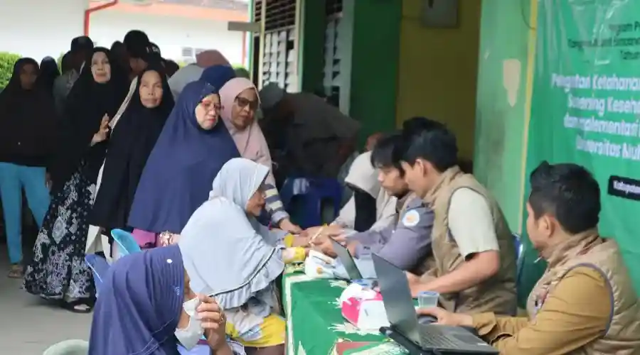 UMSURA Layani Kesehatan Penyintas Pascabanjir di Langkat Sumatera Utara