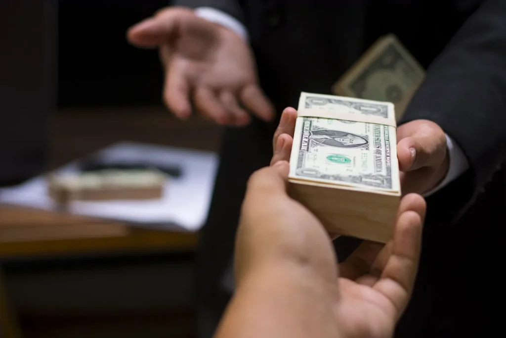 Riba: Ancaman bagi Ekonomi dan Masyarakat