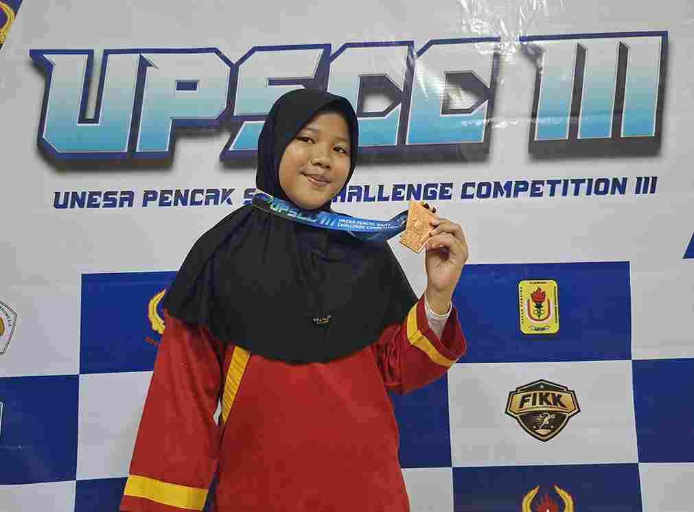 Siswi SD Muhammadiyah 14 Surabaya Raih Juara 3 di UPSCC III Unesa 2025