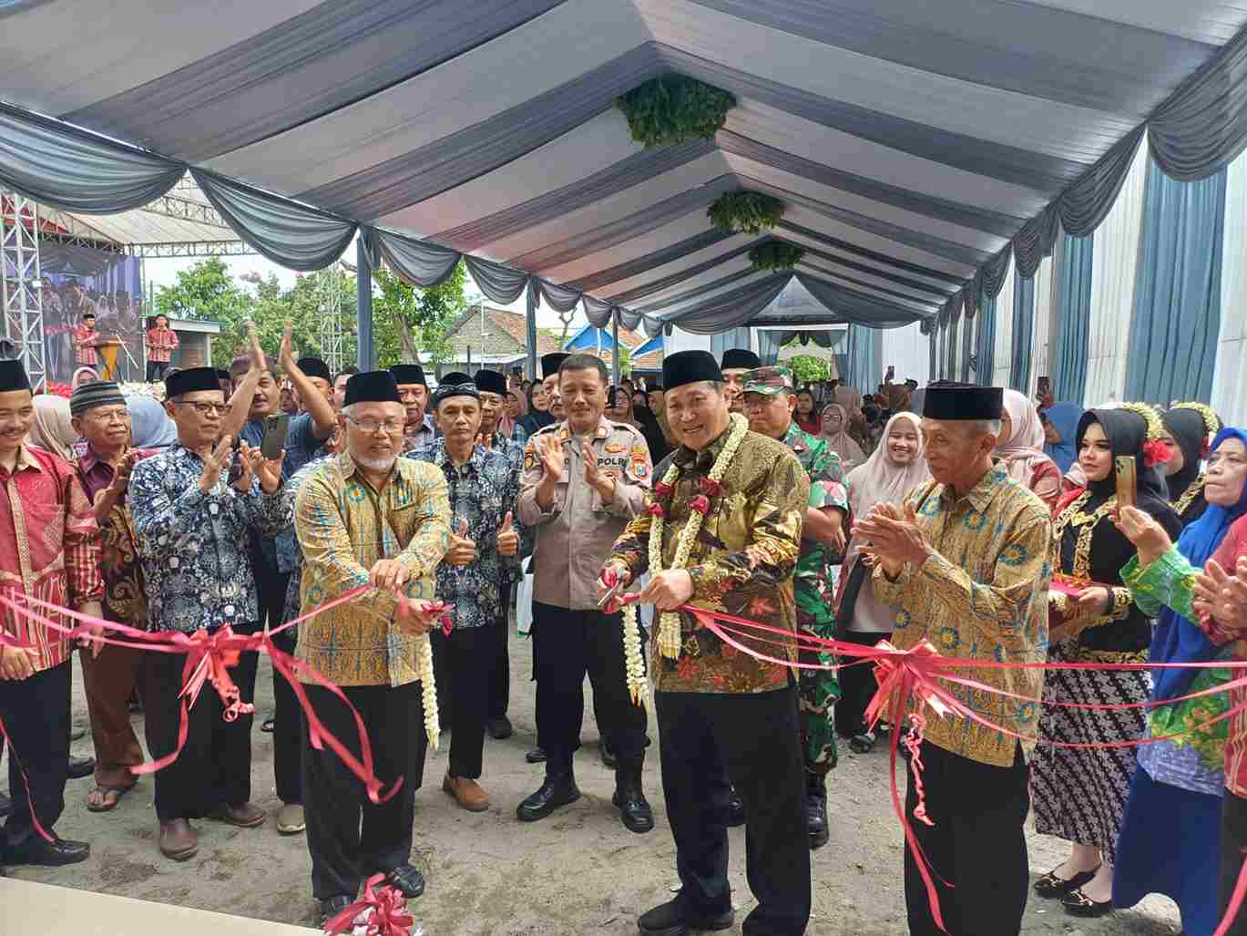 SMK Muhammadiyah 1 Prambon Nganjuk Luncurkan Program Keunggulan dan Resmikan Ruang Praktik DKV