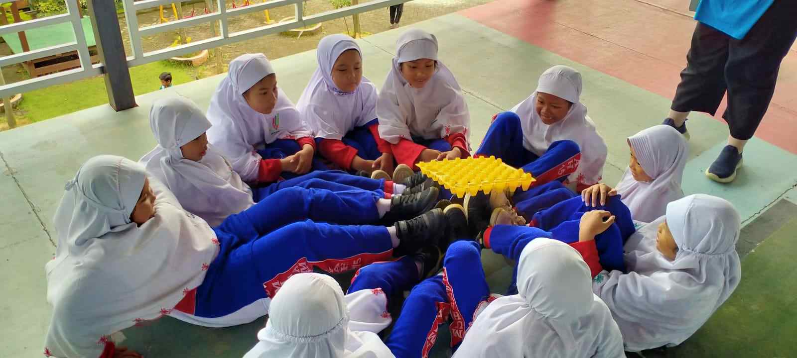 Menilik Keseruan Outbound SDM Limas di Ranting Sewu Park Pandaan