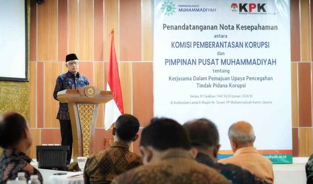 Haedar Nashir memberikan pesan-pesan usai penandatangan MoU Muhammadiyah-KPK. (ist)