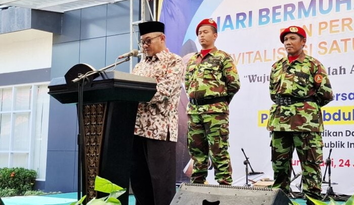 Mendikdasmen Abdul Mu'ti.