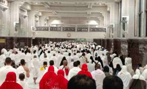 Ribuan jama'ah saat menunaikan Ibadah Sa'i dari Safa ke Marwa sebanyak 7 kali putaran. (Foto: Umi Sarofah)