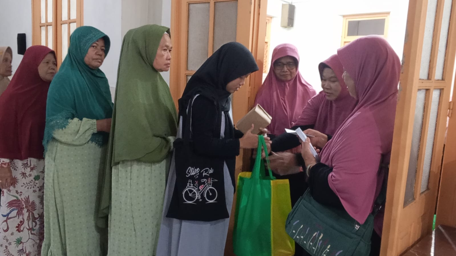 Aisyiyah Kota Surakarta Santuni 350 Dhuafa