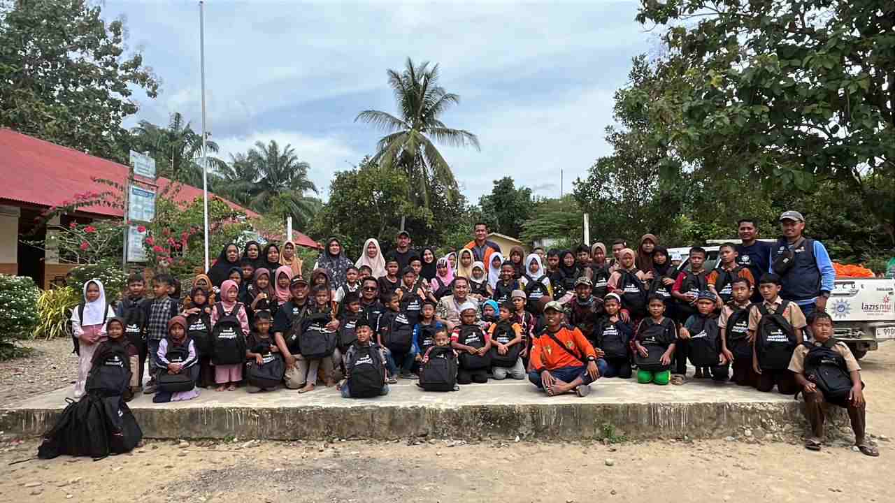 Memulihkan Senyum di Tanah Sunting Melalui Sinergi Tanpa Batas dari Relawan Muhammadiyah Jatim